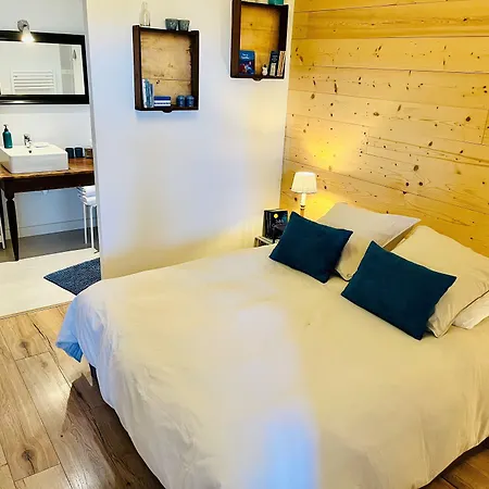 Πανσιόν La Colonie - Maison D'hotes Collonges (Ain)